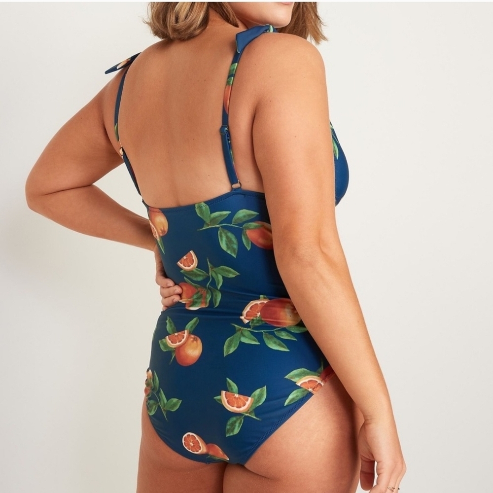OLD NAVY Blue One-Piece Swimsuit Orange Fruit Print Plus Size 3X - Picture 10 of 14